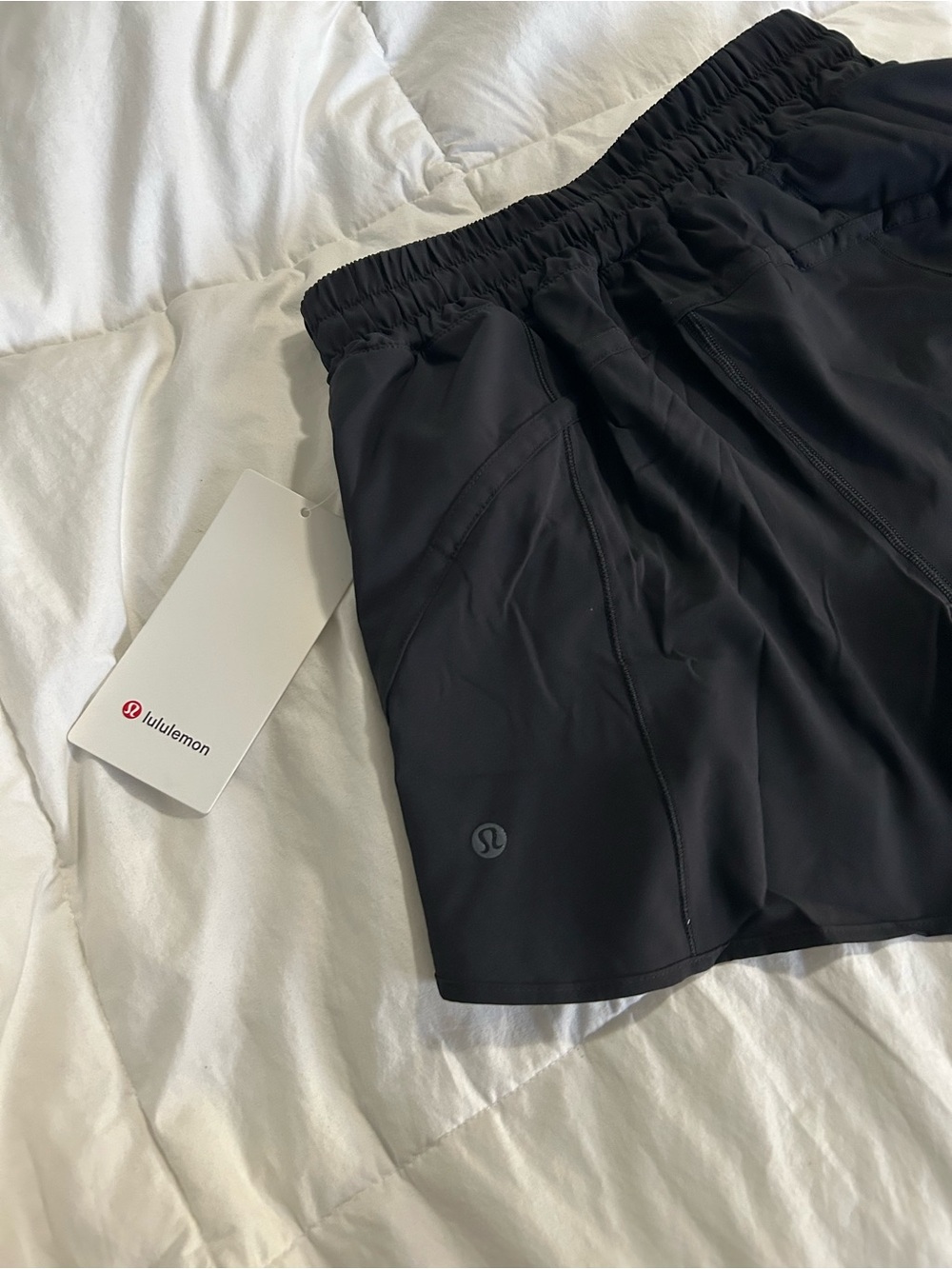 Lululemon Track That Mid-Rise Lined Short 5" Size 8 - Picture 8 of 11